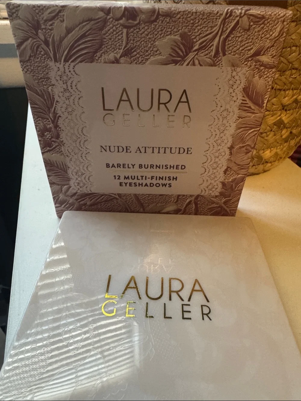 Laura Geller Nude Attitude Eyeshadow Palette — Neutral Browns, Golds & Creams